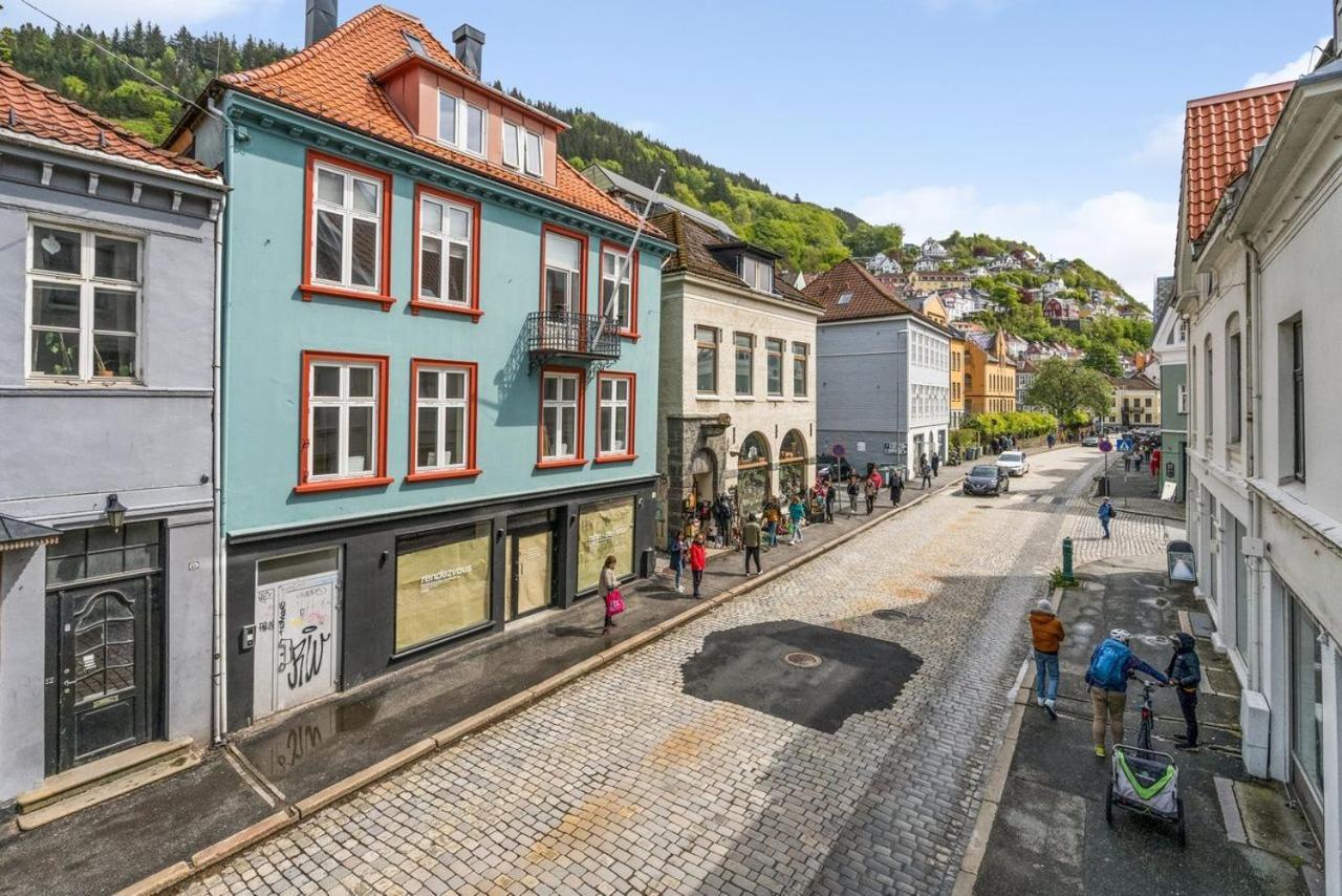 Апартаменты Bryggen // Floyen Living Берген Экстерьер фото