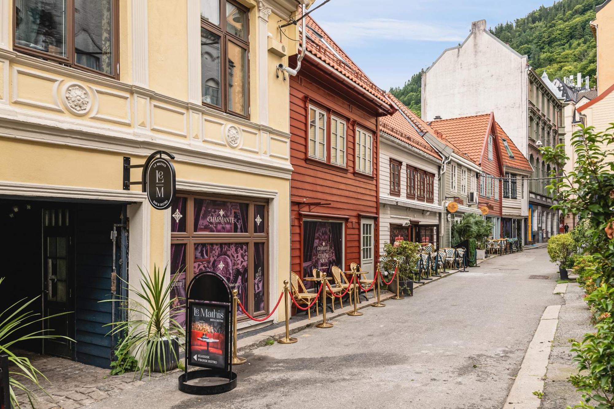 Апартаменты Bryggen // Floyen Living Берген Экстерьер фото